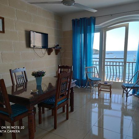 Seafront Two Bedroomed Apartment In Marsalforn Bagian luar foto